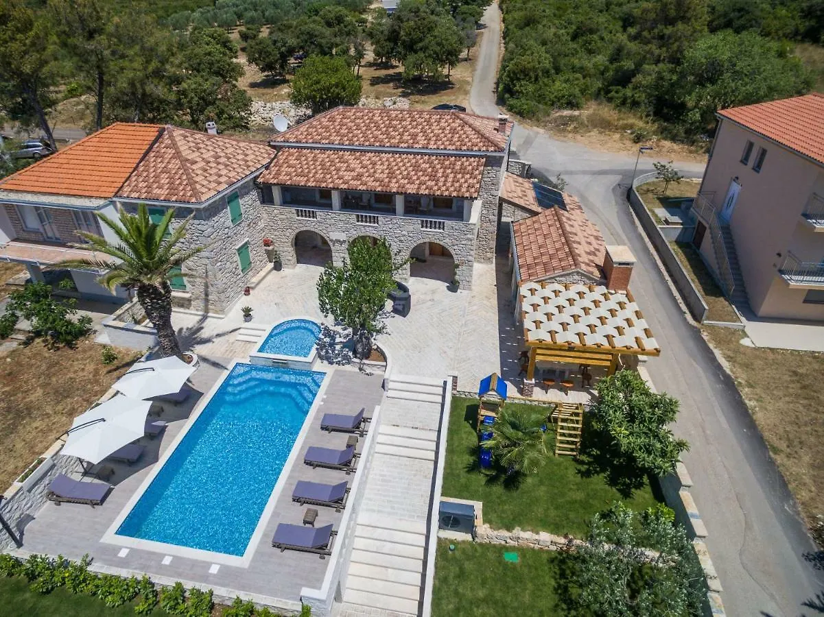 Villa Dumina Sukošan